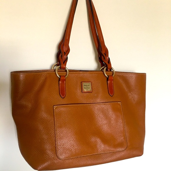 Dooney & Bourke Handbags - ✨ Dooney & Bourke Large Briana tote, caramel ✨